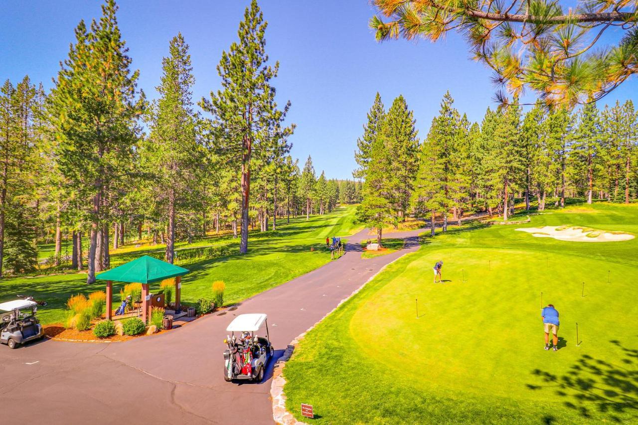 Little Pinecone Retreat * Truckee